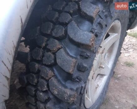 Зеленый ВАЗ 2121 Нива, объемом двигателя 1.7 л и пробегом 200 тыс. км за 2700 $, фото 5 на Automoto.ua