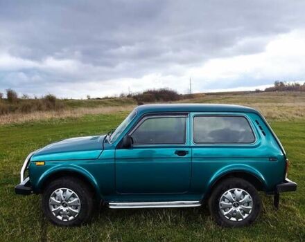 Зеленый ВАЗ 2121 Нива, объемом двигателя 1.7 л и пробегом 280 тыс. км за 4200 $, фото 1 на Automoto.ua