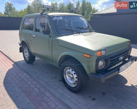 Зеленый ВАЗ 2121 Нива, объемом двигателя 1.6 л и пробегом 100 тыс. км за 2700 $, фото 1 на Automoto.ua