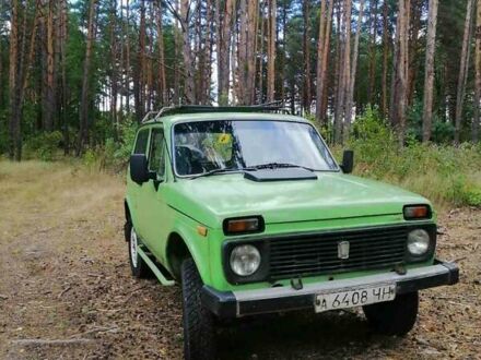 Зелений ВАЗ 2121 Нива, об'ємом двигуна 1.5 л та пробігом 200 тис. км за 2000 $, фото 1 на Automoto.ua