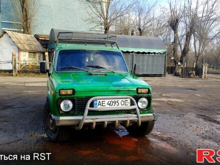 Зеленый ВАЗ 2121 Нива, объемом двигателя 1.6 л и пробегом 1 тыс. км за 2100 $, фото 1 на Automoto.ua