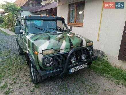 Зелений ВАЗ 2121 Нива, об'ємом двигуна 1.6 л та пробігом 300 тис. км за 2100 $, фото 1 на Automoto.ua