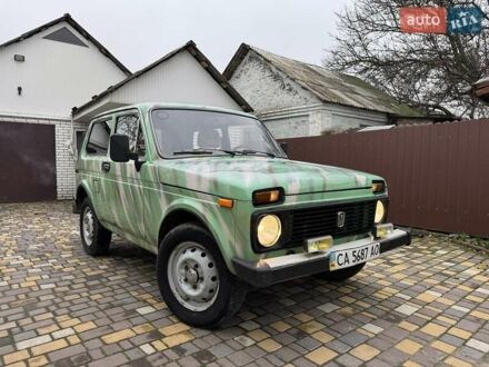 Зеленый ВАЗ 2121 Нива, объемом двигателя 1.58 л и пробегом 140 тыс. км за 1950 $, фото 1 на Automoto.ua