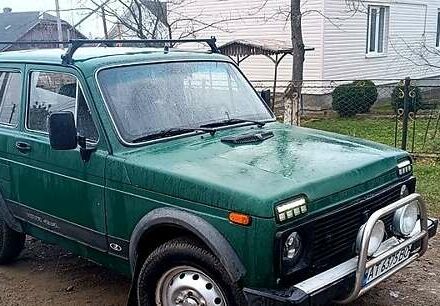 Зеленый ВАЗ 2121 Нива, объемом двигателя 1.6 л и пробегом 70 тыс. км за 1700 $, фото 1 на Automoto.ua