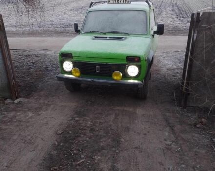 Зелений ВАЗ 2121 Нива, об'ємом двигуна 0 л та пробігом 2 тис. км за 1000 $, фото 1 на Automoto.ua