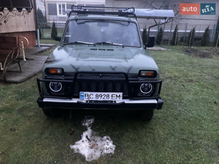 Зеленый ВАЗ 2121 Нива, объемом двигателя 1.6 л и пробегом 71 тыс. км за 1850 $, фото 1 на Automoto.ua