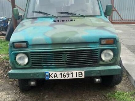 Зелений ВАЗ 2121 Нива, об'ємом двигуна 1.6 л та пробігом 144 тис. км за 1781 $, фото 1 на Automoto.ua