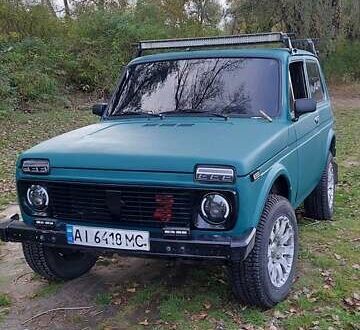 ВАЗ 2121 Нива 1990 у Остер на Automoto.ua Зелений ВАЗ 2121 Нива, об'ємом двигуна 1.6 л та пробігом 55 тис. км за 2785 $, фото 1 на Automoto.ua