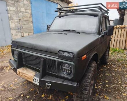 Зеленый ВАЗ 2121 Нива, объемом двигателя 0 л и пробегом 70 тыс. км за 2000 $, фото 1 на Automoto.ua