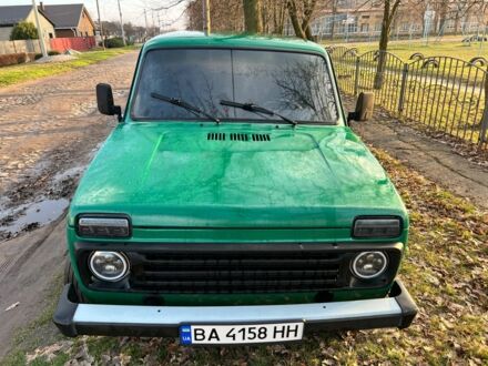 Зелений ВАЗ 2121 Нива, об'ємом двигуна 1.6 л та пробігом 264 тис. км за 2800 $, фото 1 на Automoto.ua