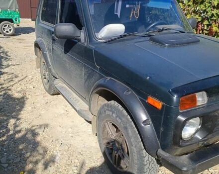 Зеленый ВАЗ 2121 Нива, объемом двигателя 1.6 л и пробегом 22 тыс. км за 3100 $, фото 1 на Automoto.ua