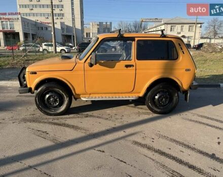 Оранжевый ВАЗ 2121 Нива, объемом двигателя 1.57 л и пробегом 33 тыс. км за 3000 $, фото 2 на Automoto.ua