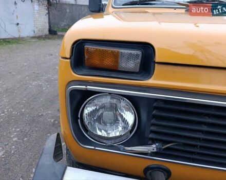 Оранжевый ВАЗ 2121 Нива, объемом двигателя 1.6 л и пробегом 72 тыс. км за 2950 $, фото 11 на Automoto.ua