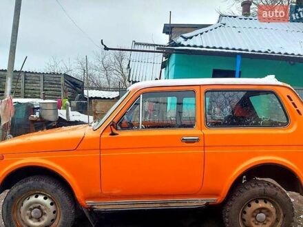 Помаранчевий ВАЗ 2121 Нива, об'ємом двигуна 1.6 л та пробігом 153 тис. км за 2010 $, фото 1 на Automoto.ua