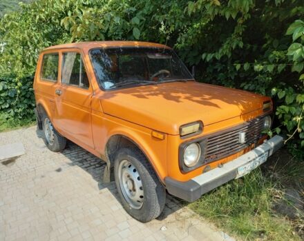 Оранжевый ВАЗ 2121 Нива, объемом двигателя 1.6 л и пробегом 100 тыс. км за 1999 $, фото 1 на Automoto.ua