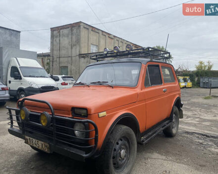 Помаранчевий ВАЗ 2121 Нива, об'ємом двигуна 0 л та пробігом 100 тис. км за 1700 $, фото 1 на Automoto.ua
