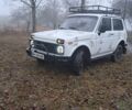 Белый ВАЗ 21213 Niva, объемом двигателя 1.6 л и пробегом 100 тыс. км за 2200 $, фото 1 на Automoto.ua