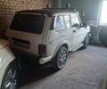 Белый ВАЗ 21213 Niva, объемом двигателя 1.7 л и пробегом 97 тыс. км за 2000 $, фото 5 на Automoto.ua