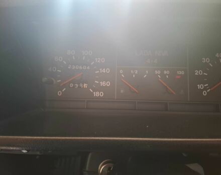 Белый ВАЗ 21213 Niva, объемом двигателя 1.7 л и пробегом 2 тыс. км за 2300 $, фото 7 на Automoto.ua