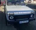Белый ВАЗ 21213 Niva, объемом двигателя 1.7 л и пробегом 150 тыс. км за 5100 $, фото 1 на Automoto.ua