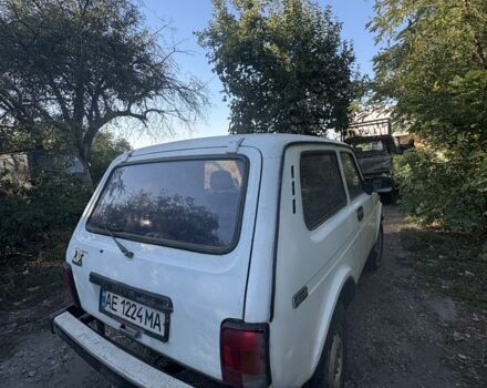 Білий ВАЗ 21213 Niva, об'ємом двигуна 1.7 л та пробігом 250 тис. км за 1450 $, фото 2 на Automoto.ua