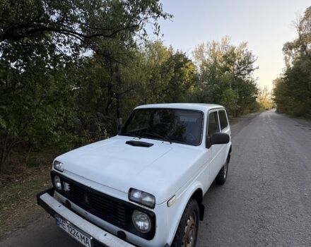 Білий ВАЗ 21213 Niva, об'ємом двигуна 1.7 л та пробігом 250 тис. км за 1450 $, фото 1 на Automoto.ua