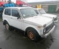 Білий ВАЗ 21213 Niva, об'ємом двигуна 0.17 л та пробігом 300 тис. км за 1118 $, фото 2 на Automoto.ua