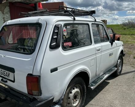 Белый ВАЗ 21213 Niva, объемом двигателя 1.7 л и пробегом 100 тыс. км за 1400 $, фото 5 на Automoto.ua