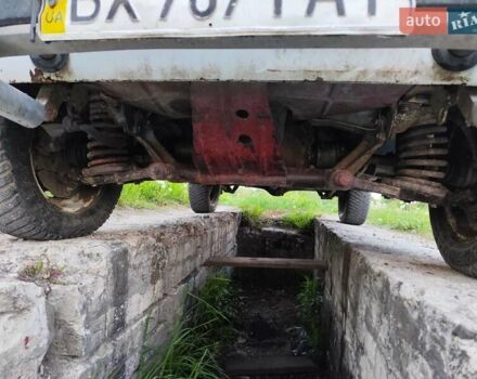 Білий ВАЗ 21213 Niva, об'ємом двигуна 1.58 л та пробігом 325 тис. км за 1800 $, фото 11 на Automoto.ua