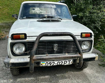 Белый ВАЗ 21213 Niva, объемом двигателя 1.7 л и пробегом 163 тыс. км за 1900 $, фото 1 на Automoto.ua