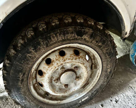 Белый ВАЗ 21213 Niva, объемом двигателя 1.7 л и пробегом 163 тыс. км за 1900 $, фото 11 на Automoto.ua