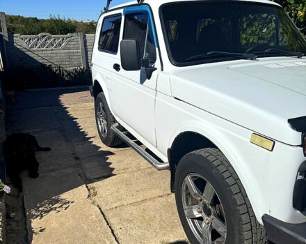 Белый ВАЗ 21213 Niva, объемом двигателя 1.7 л и пробегом 100 тыс. км за 2500 $, фото 10 на Automoto.ua