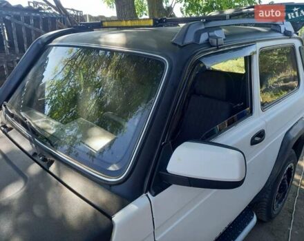 Білий ВАЗ 21213 Niva, об'ємом двигуна 1.7 л та пробігом 135 тис. км за 4000 $, фото 14 на Automoto.ua