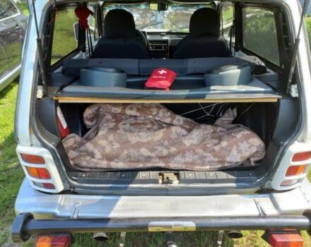 Белый ВАЗ 21213 Niva, объемом двигателя 1.6 л и пробегом 206 тыс. км за 3500 $, фото 5 на Automoto.ua