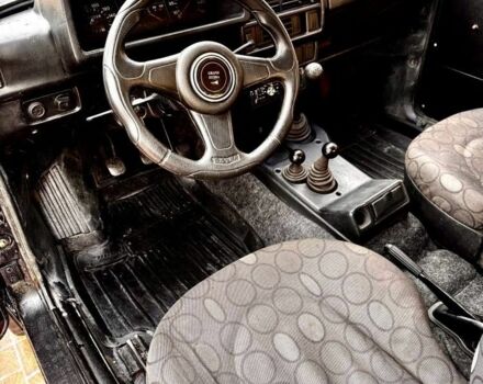 Белый ВАЗ 21213 Niva, объемом двигателя 1.6 л и пробегом 213 тыс. км за 2000 $, фото 3 на Automoto.ua