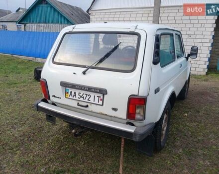 Белый ВАЗ 21213 Niva, объемом двигателя 1.7 л и пробегом 78 тыс. км за 2500 $, фото 5 на Automoto.ua
