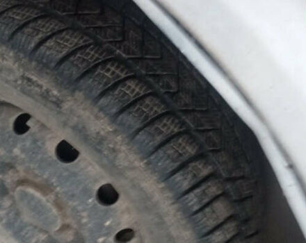 Білий ВАЗ 21213 Niva, об'ємом двигуна 1.7 л та пробігом 160 тис. км за 1800 $, фото 4 на Automoto.ua
