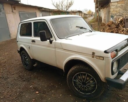 Білий ВАЗ 21213 Niva, об'ємом двигуна 2 л та пробігом 100 тис. км за 2400 $, фото 2 на Automoto.ua