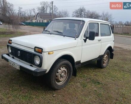 Белый ВАЗ 21213 Niva, объемом двигателя 1.7 л и пробегом 78 тыс. км за 2500 $, фото 4 на Automoto.ua