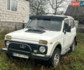 Белый ВАЗ 21213 Niva, объемом двигателя 1.7 л и пробегом 150 тыс. км за 1900 $, фото 1 на Automoto.ua