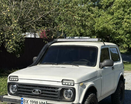 Білий ВАЗ 21213 Niva, об'ємом двигуна 1.57 л та пробігом 150 тис. км за 2300 $, фото 1 на Automoto.ua