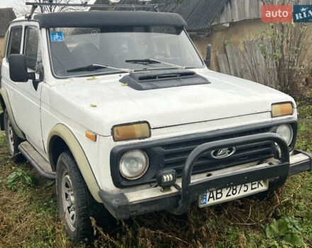 Белый ВАЗ 21213 Niva, объемом двигателя 1.7 л и пробегом 150 тыс. км за 1900 $, фото 4 на Automoto.ua