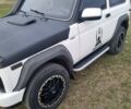 Білий ВАЗ 21213 Niva, об'ємом двигуна 1.7 л та пробігом 135 тис. км за 4000 $, фото 7 на Automoto.ua