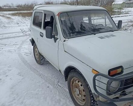 Белый ВАЗ 21213 Niva, объемом двигателя 0 л и пробегом 250 тыс. км за 3200 $, фото 4 на Automoto.ua