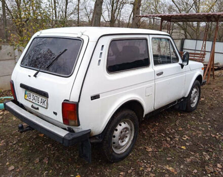 Белый ВАЗ 21213 Niva, объемом двигателя 1.6 л и пробегом 160 тыс. км за 1700 $, фото 3 на Automoto.ua