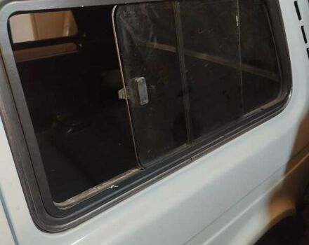 Белый ВАЗ 21213 Niva, объемом двигателя 1.7 л и пробегом 55 тыс. км за 2900 $, фото 3 на Automoto.ua