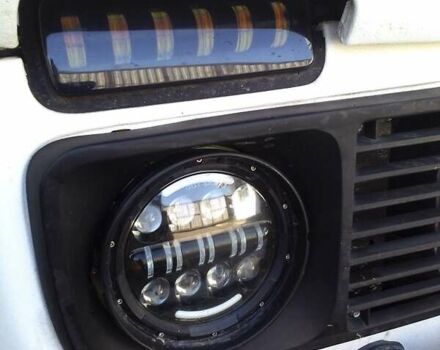 Белый ВАЗ 21213 Niva, объемом двигателя 1.6 л и пробегом 170 тыс. км за 3000 $, фото 7 на Automoto.ua