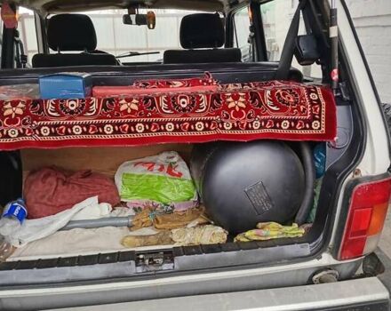 Белый ВАЗ 21213 Niva, объемом двигателя 1.6 л и пробегом 150 тыс. км за 3100 $, фото 6 на Automoto.ua