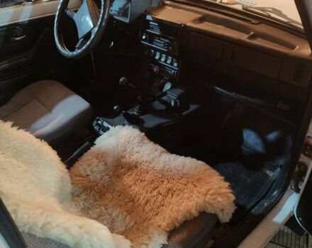 Белый ВАЗ 21213 Niva, объемом двигателя 1.7 л и пробегом 55 тыс. км за 2900 $, фото 2 на Automoto.ua