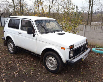 Белый ВАЗ 21213 Niva, объемом двигателя 1.6 л и пробегом 160 тыс. км за 1700 $, фото 2 на Automoto.ua